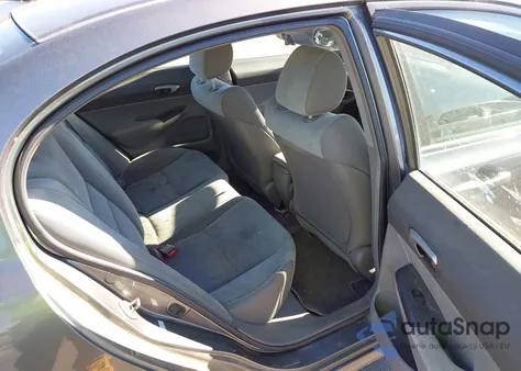 2009 Honda Civic Lx z USA, uszkodzony, nr VIN 2HGFA16559H358110